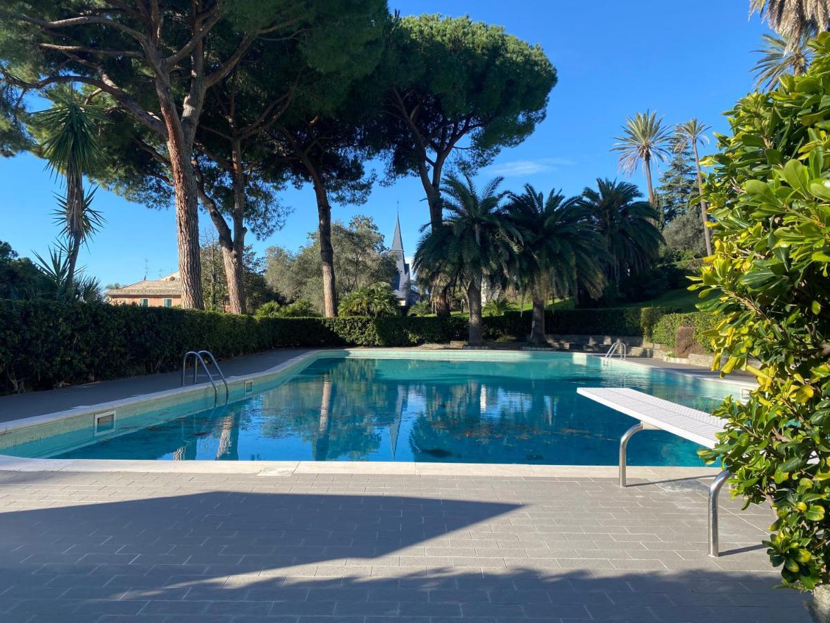 Casaviva-stylish Trilo With Ac-shared Pool-parking * Genoa